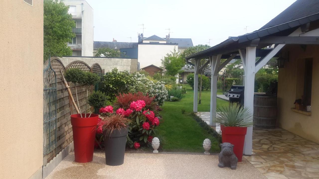 Louane Apartment Le Mans Exterior photo